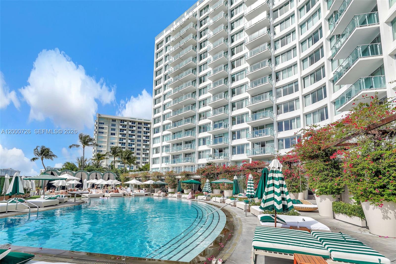 1100 West Ave #916 Miami Beach, FL 33139