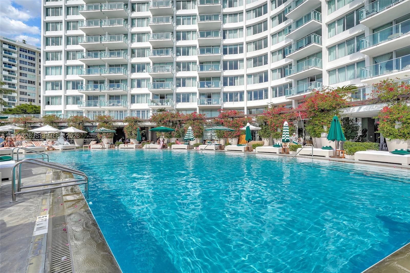 1100 West Ave #916 Miami Beach, FL 33139