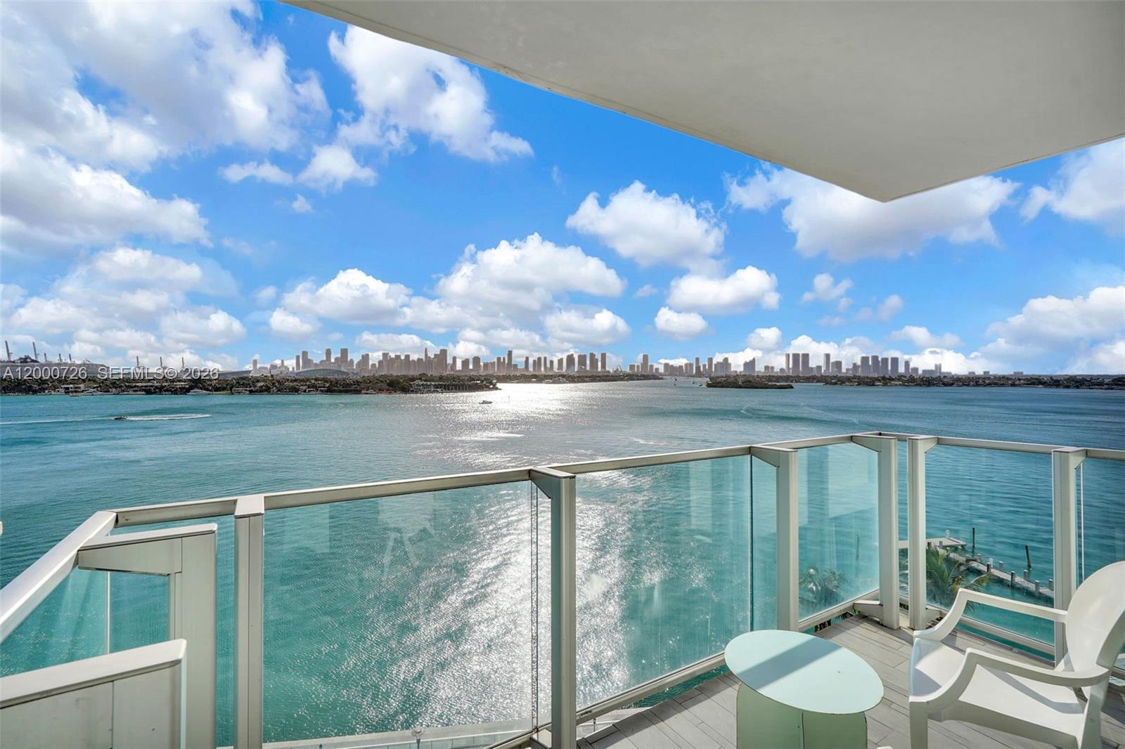 1100 West Ave #916 Miami Beach, FL 33139