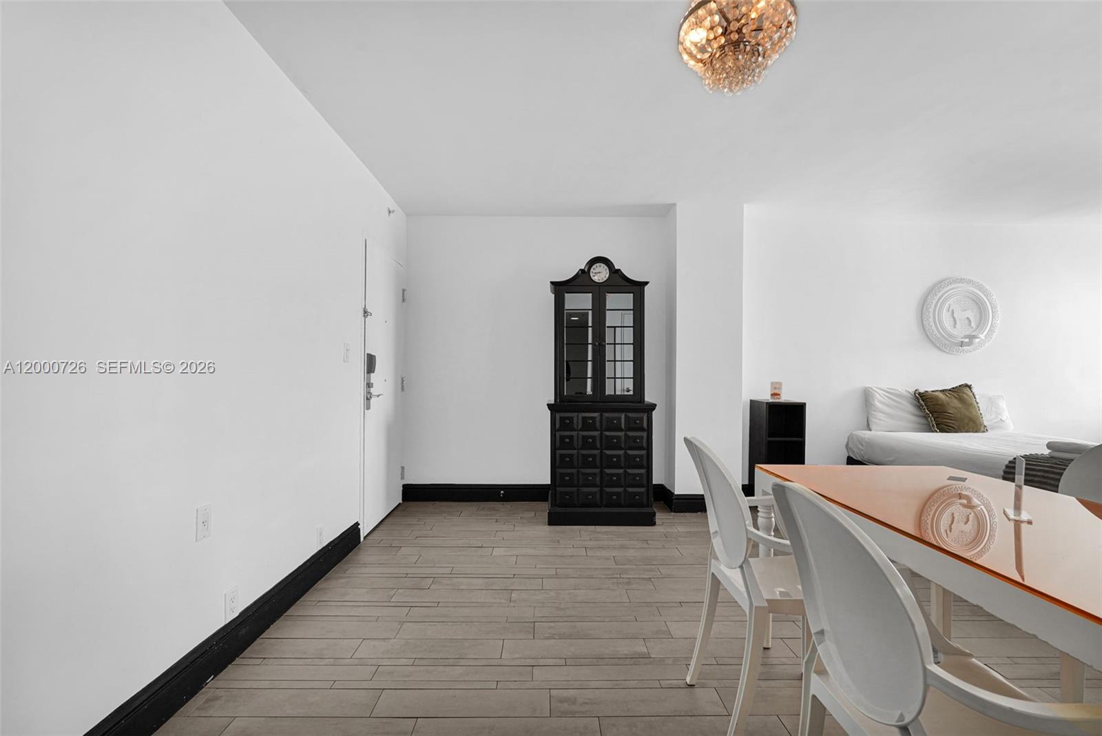 1100 West Ave #916 Miami Beach, FL 33139