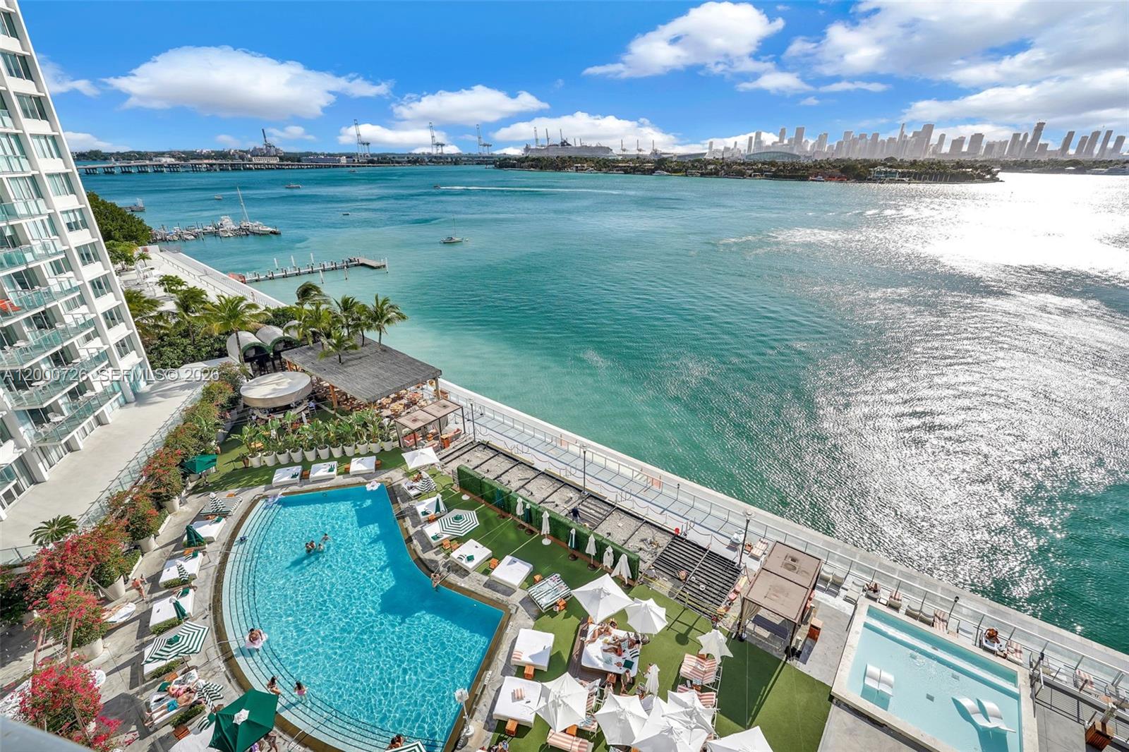 1100 West Ave #916 Miami Beach, FL 33139