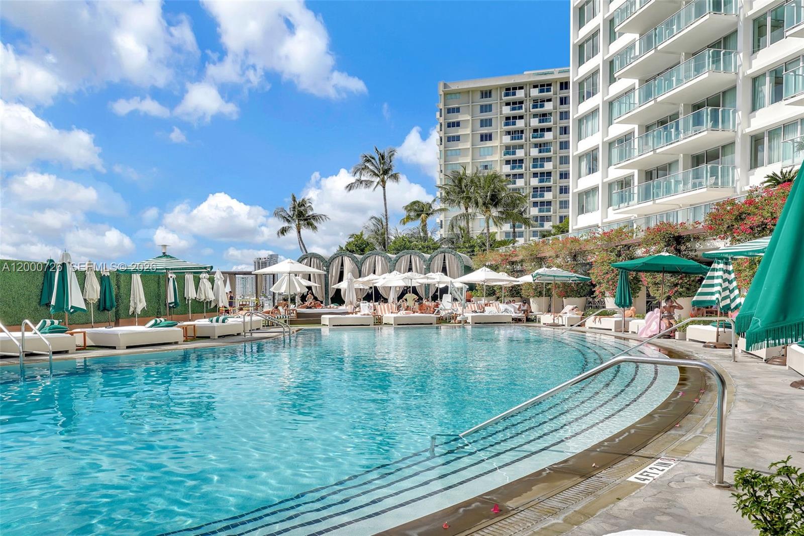 1100 West Ave #916 Miami Beach, FL 33139