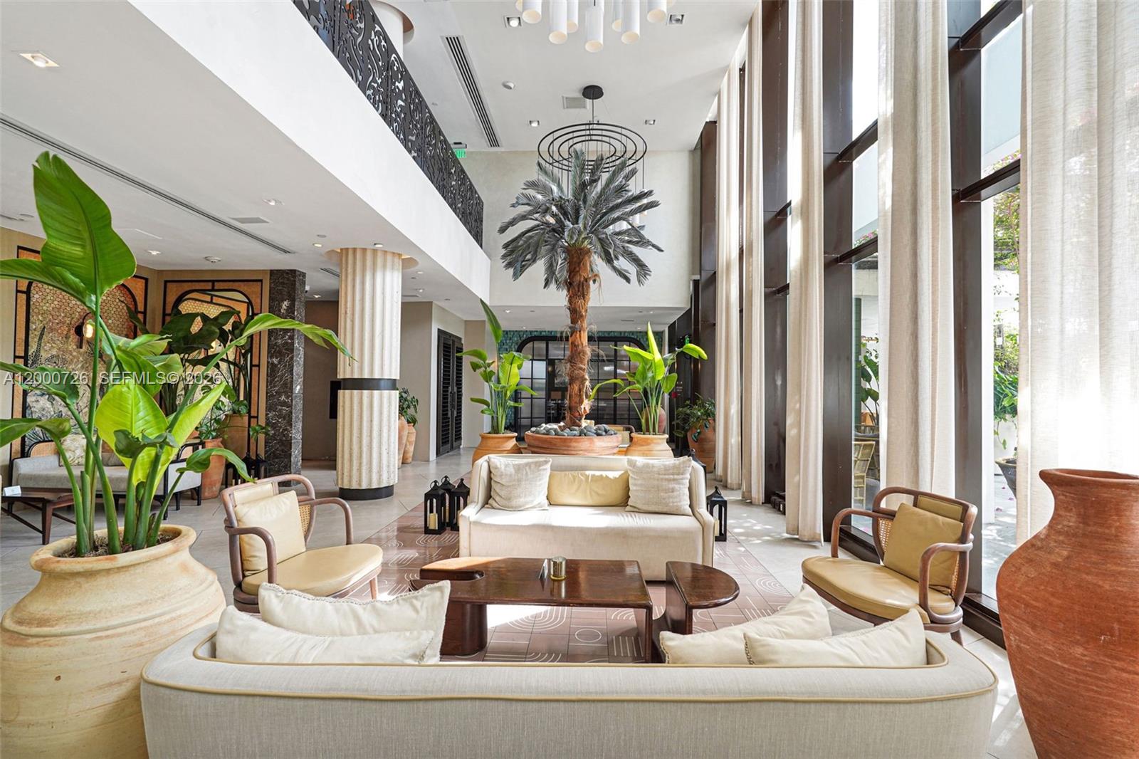 1100 West Ave #916 Miami Beach, FL 33139