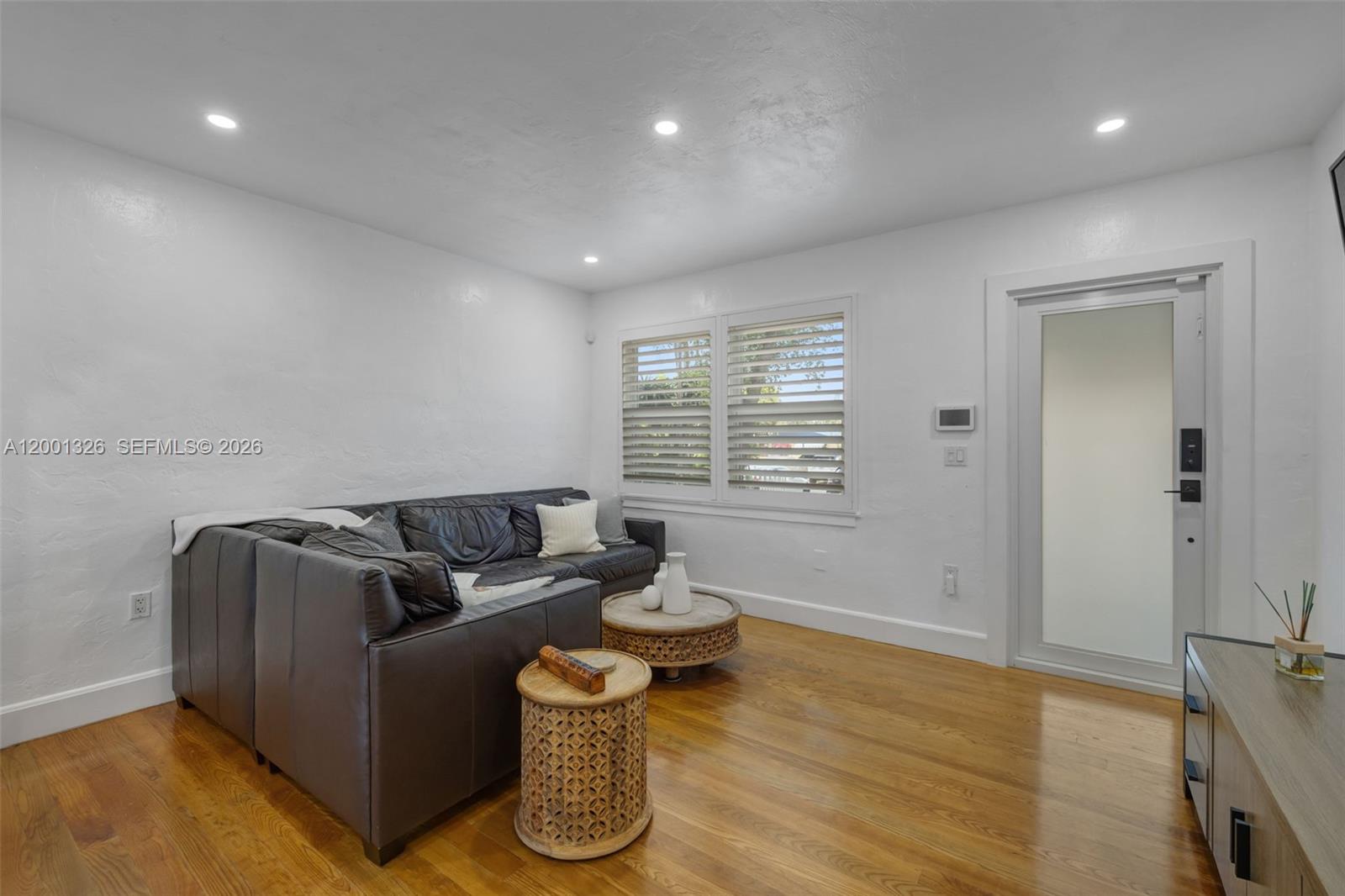 6382 SW 38th St Miami, FL 33155