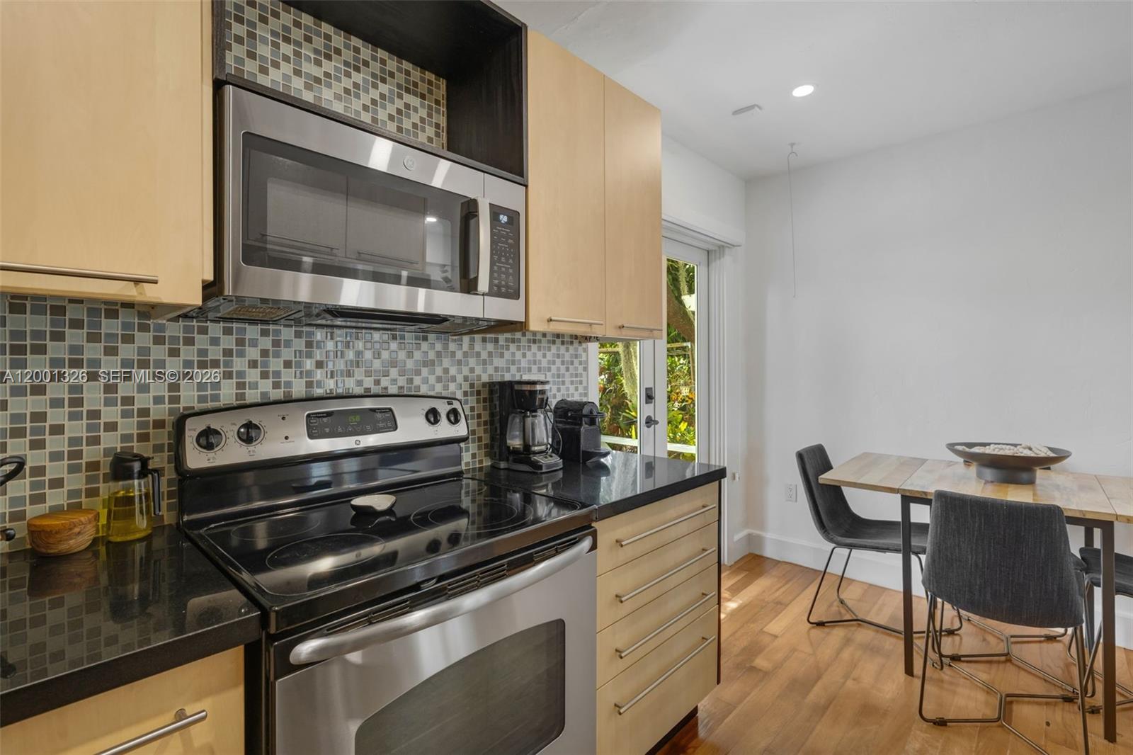 6382 SW 38th St Miami, FL 33155