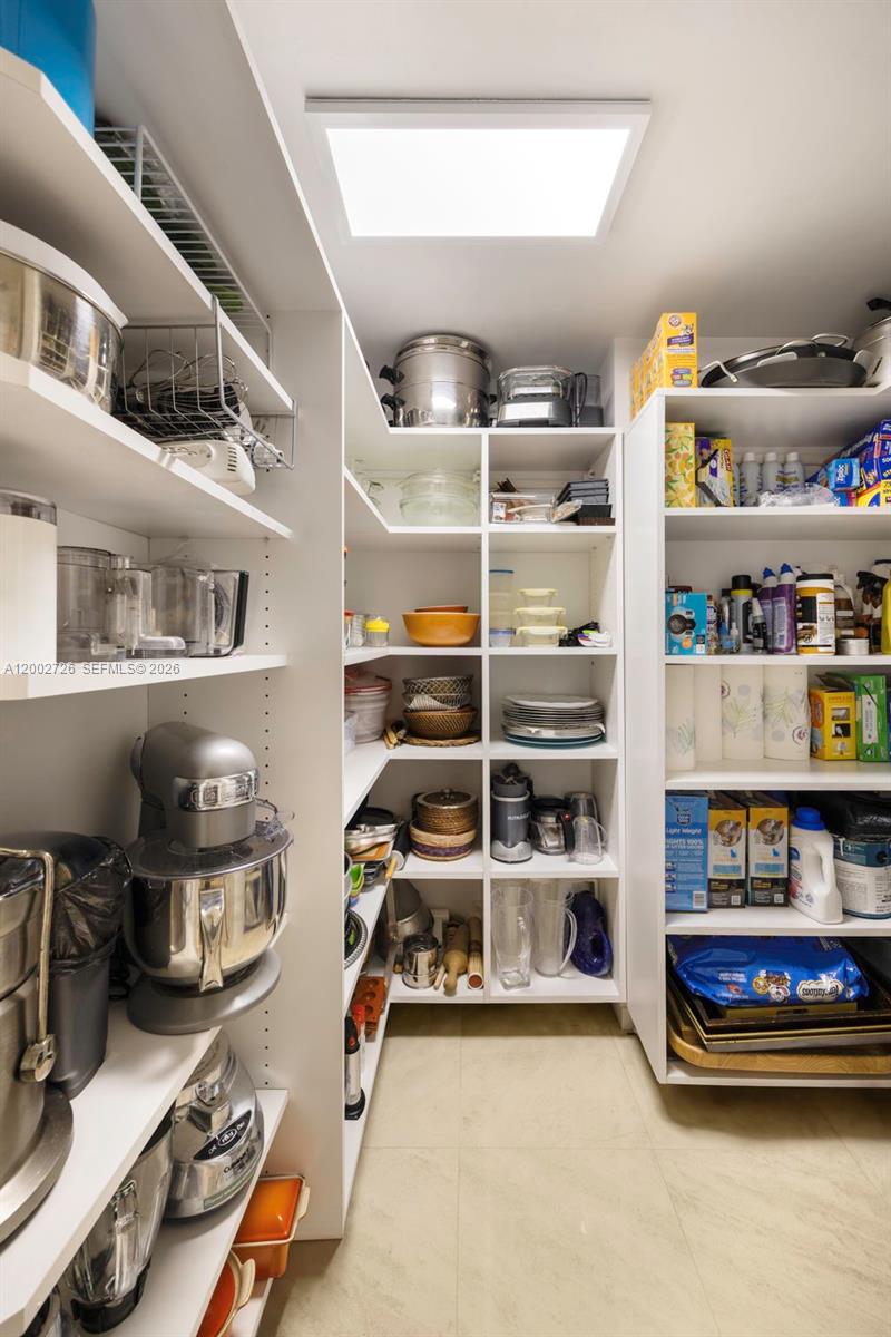 2 Grove Isle Dr #B1109 Coconut Grove, FL 33133