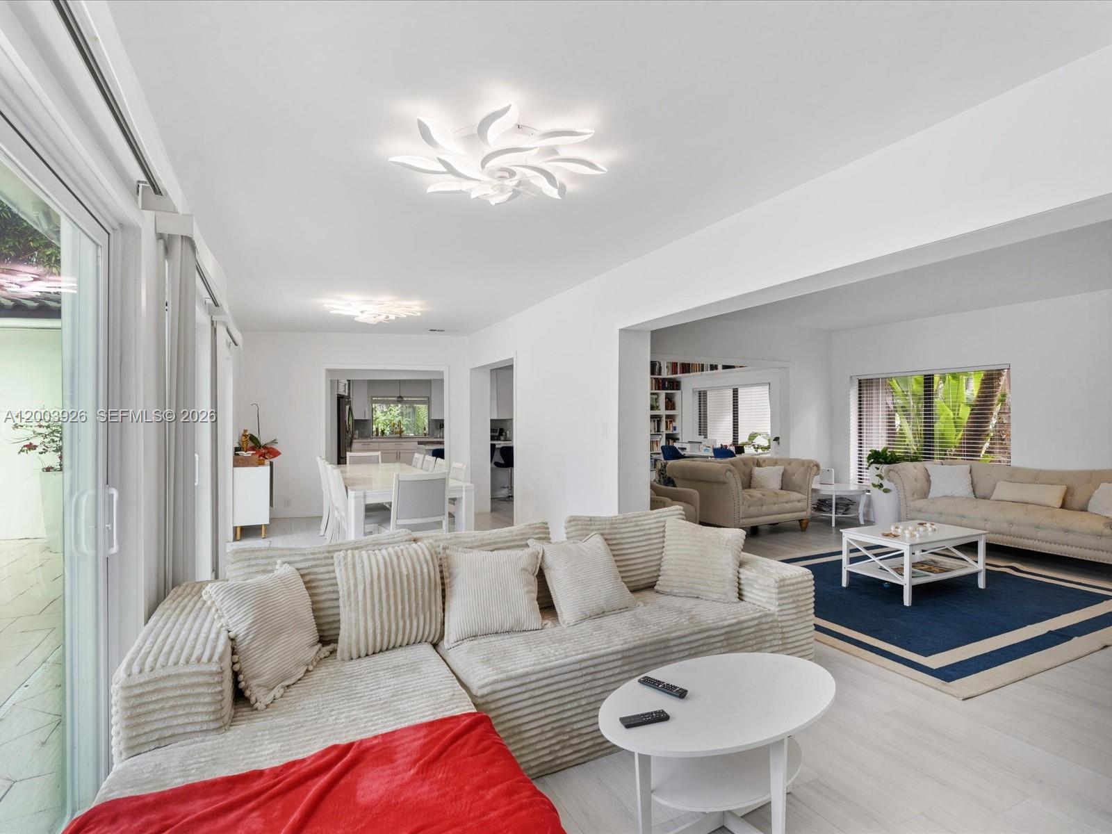 5000 Riviera Dr Coral Gables, FL 33146