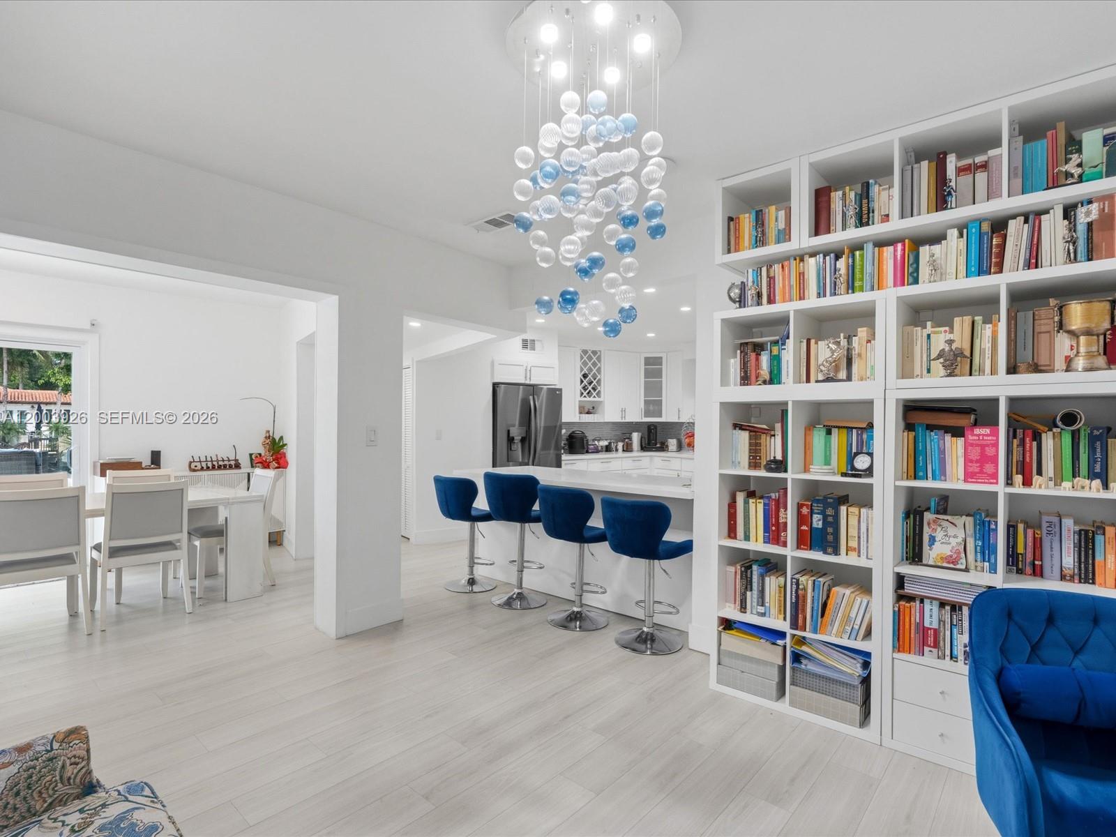 5000 Riviera Dr Coral Gables, FL 33146