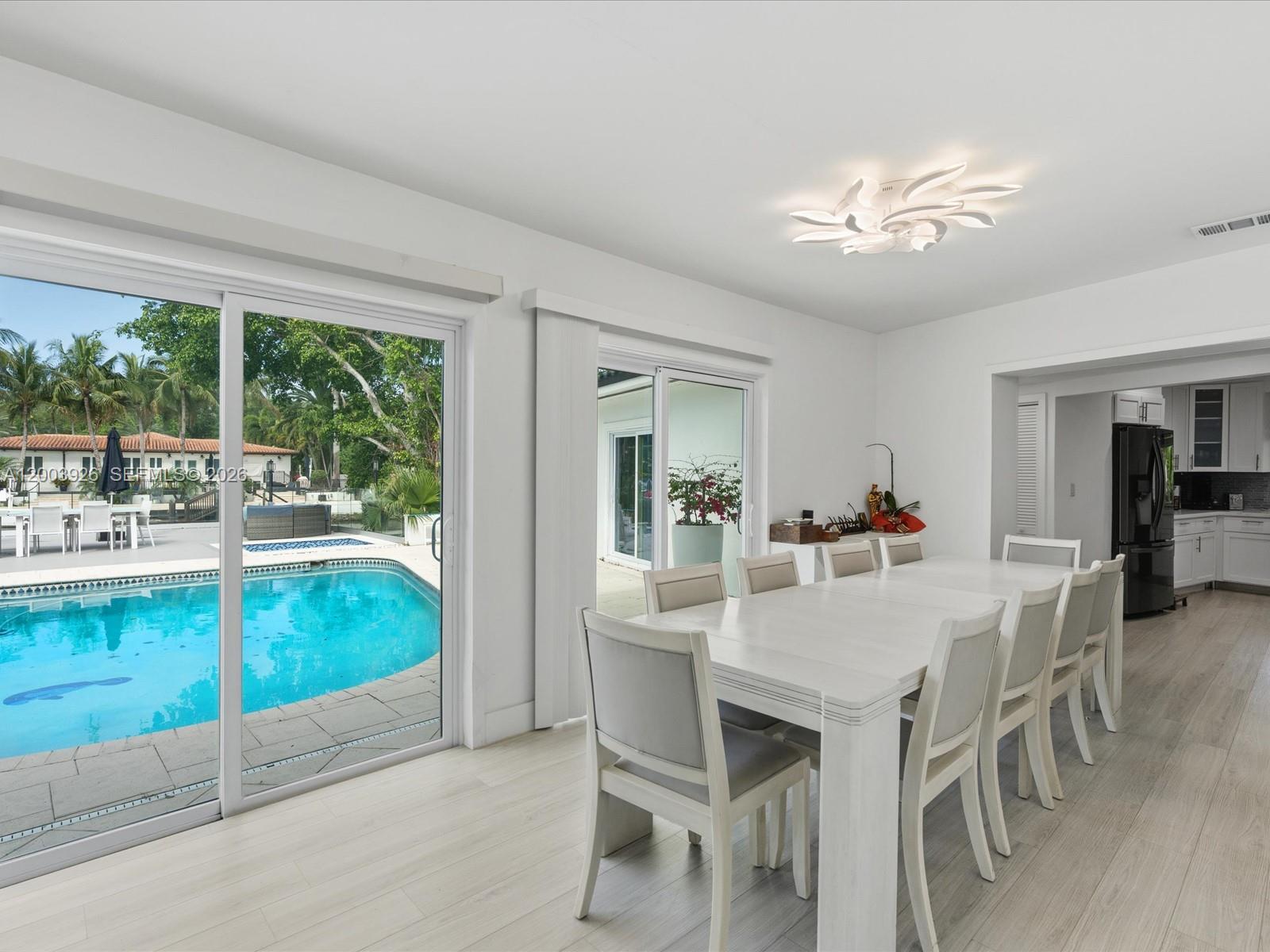 5000 Riviera Dr Coral Gables, FL 33146