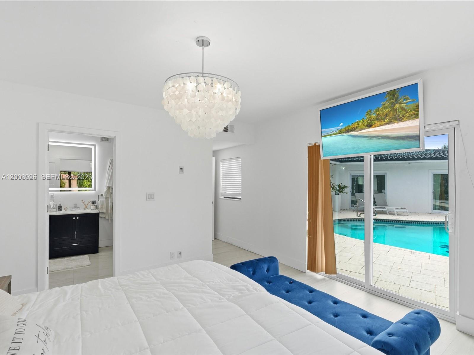 5000 Riviera Dr Coral Gables, FL 33146