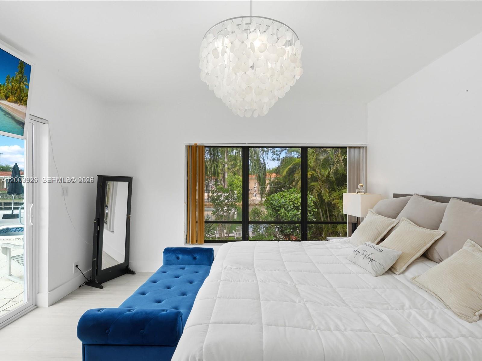 5000 Riviera Dr Coral Gables, FL 33146