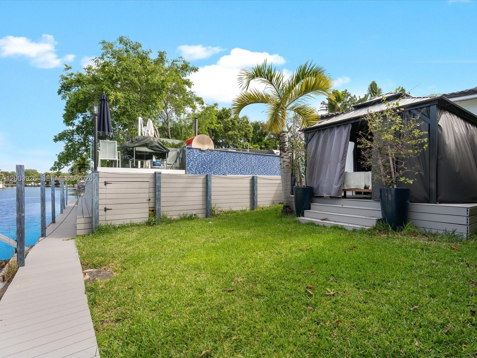 5000 Riviera Dr Coral Gables, FL 33146