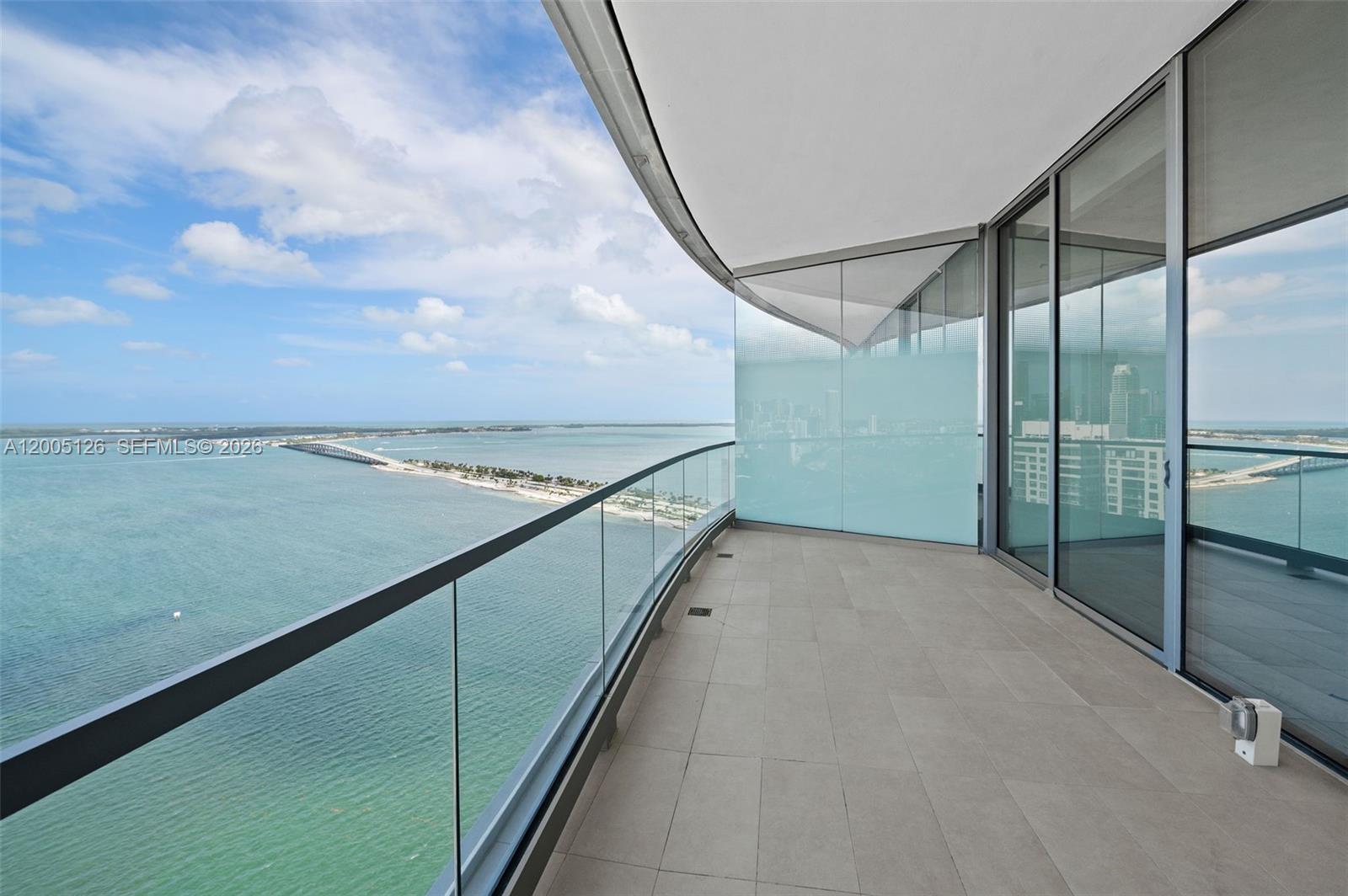 175 SE 25th Rd #2604 Miami, FL 33129