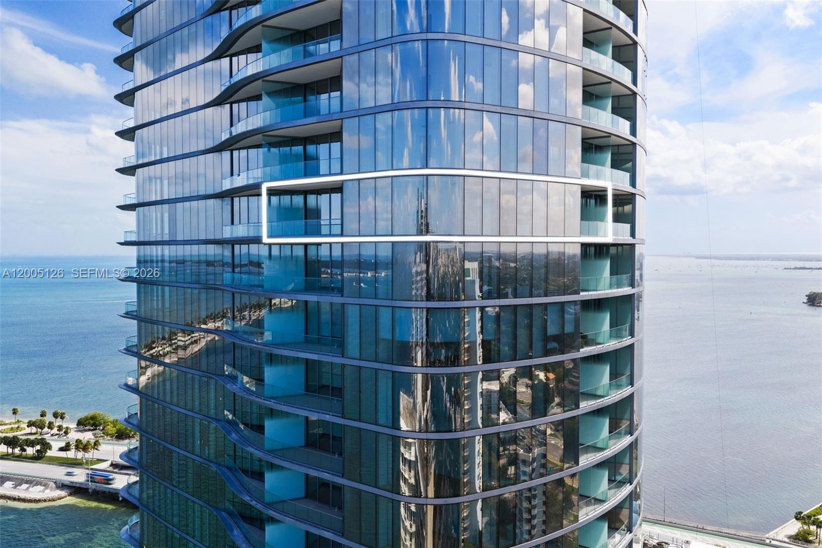 175 SE 25th Rd #2604 Miami, FL 33129