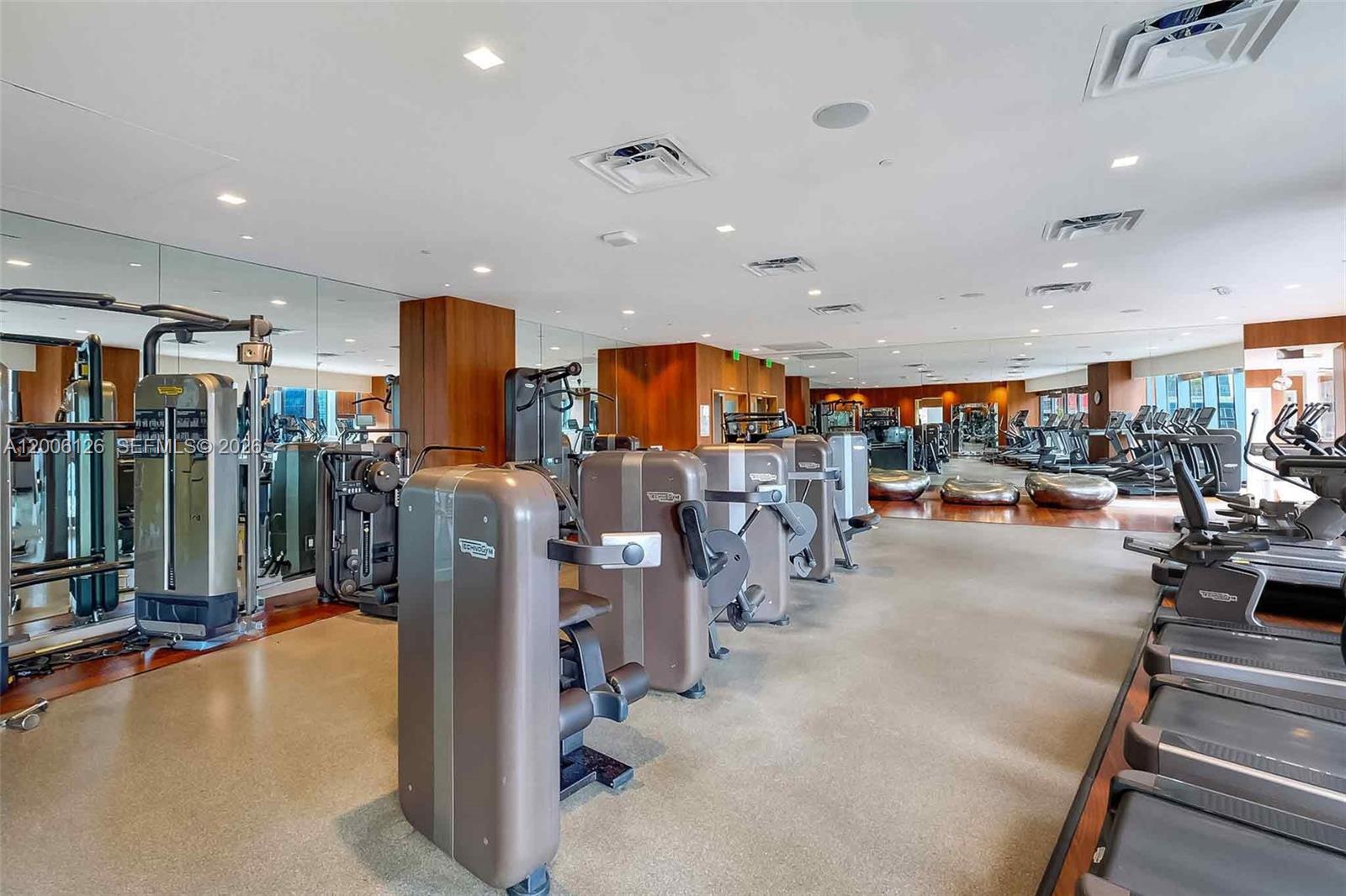 image Dua Miami (SLS Brickell)42