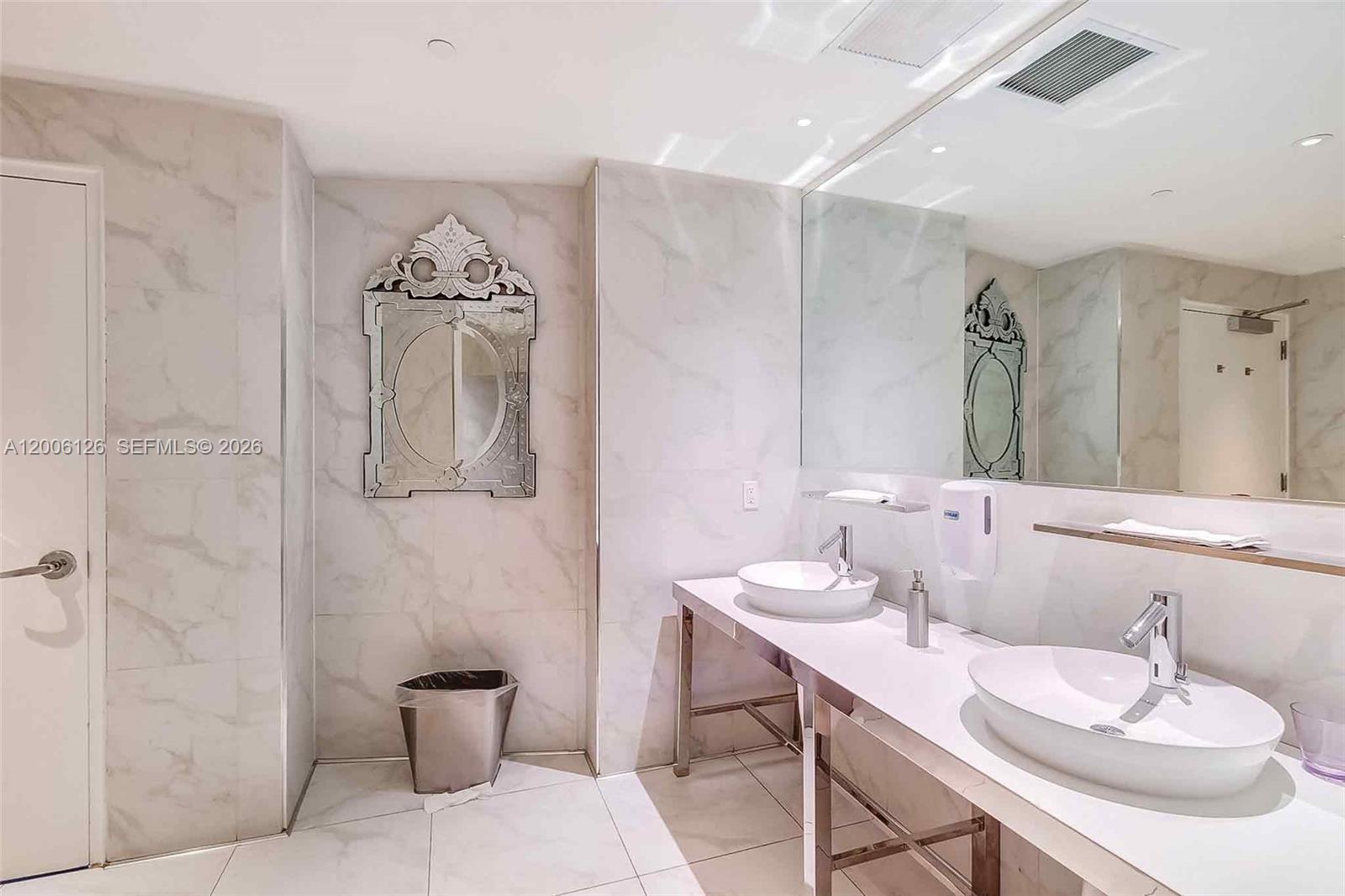 image Dua Miami (SLS Brickell)44