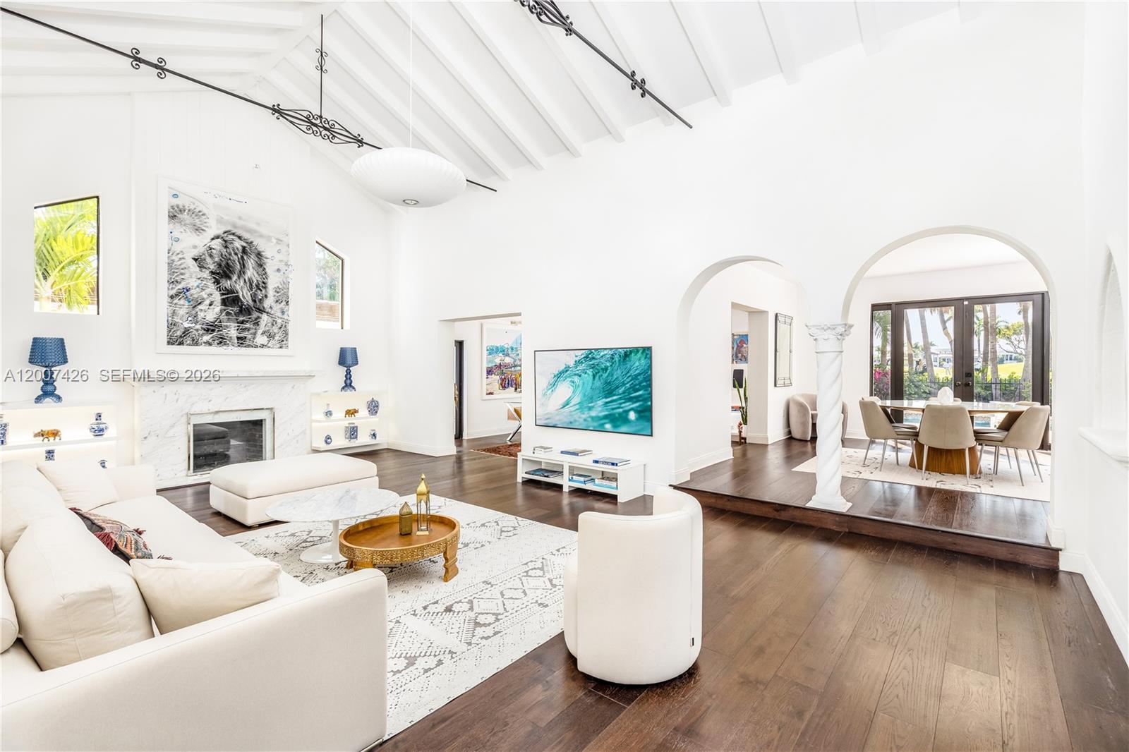 5736 La Gorce Dr Miami Beach, FL 33140