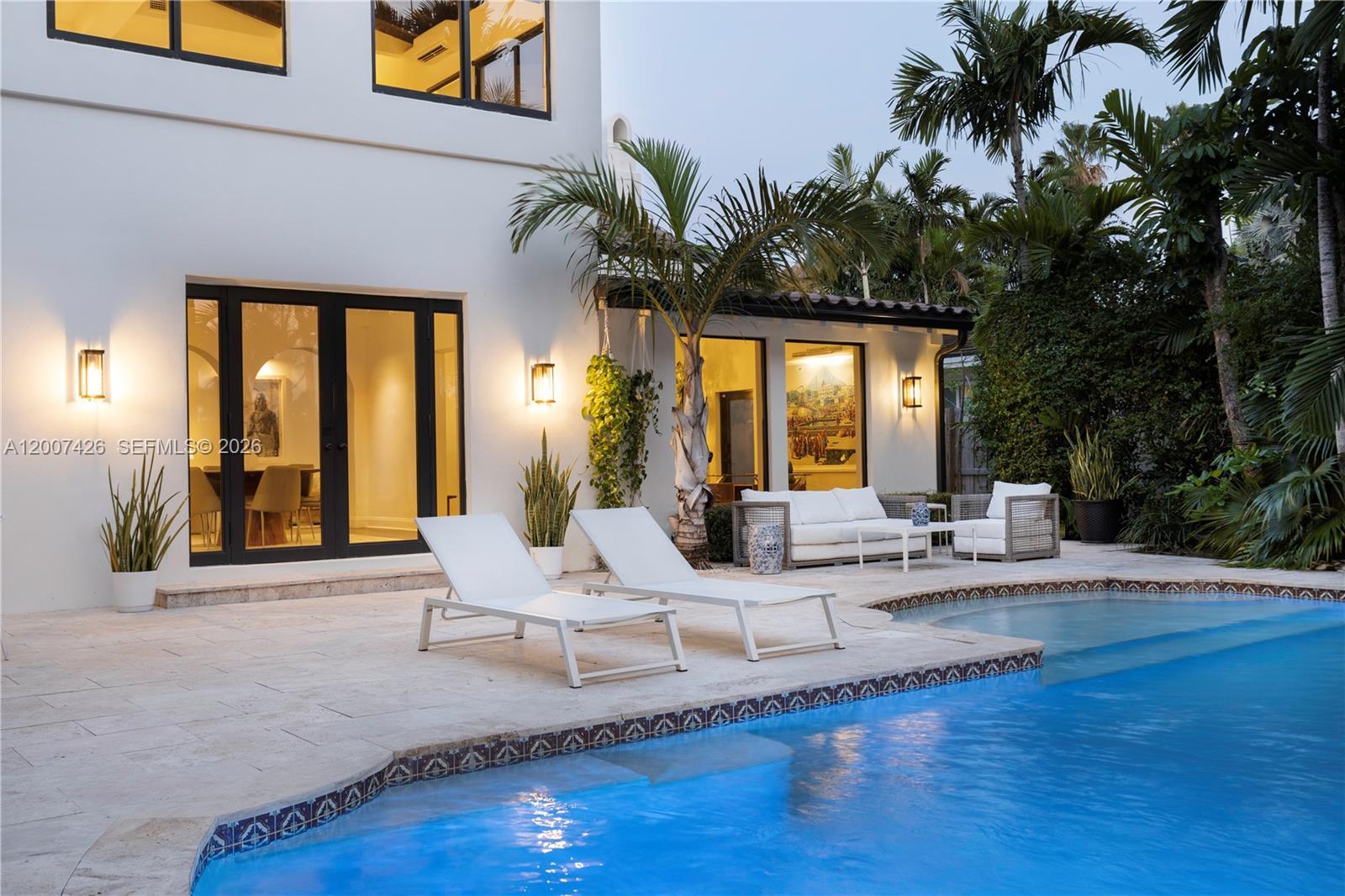5736 La Gorce Dr Miami Beach, FL 33140