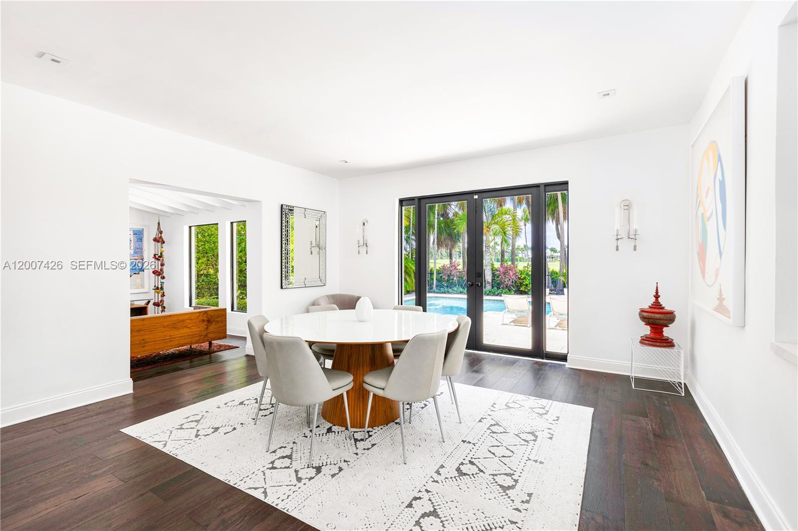 5736 La Gorce Dr Miami Beach, FL 33140