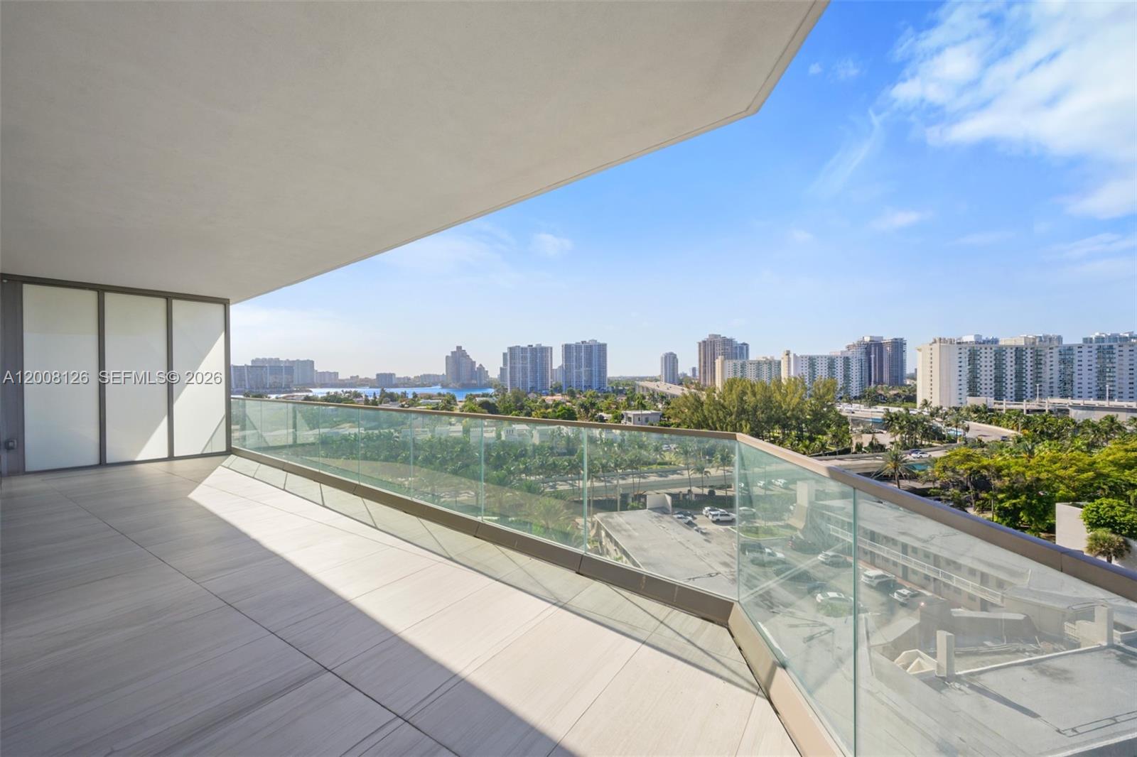 18975 Collins Ave #700 Sunny Isles Beach, FL 33160