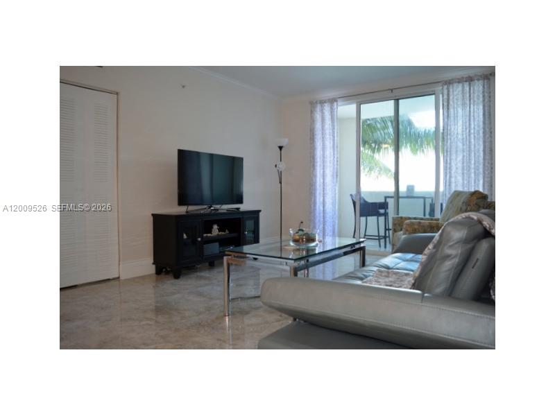 image Porto Bellagio Condo2