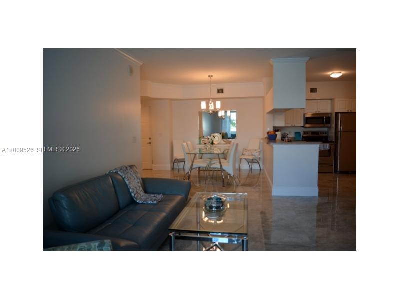 image Porto Bellagio Condo4