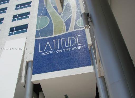 image Latitude on the River19