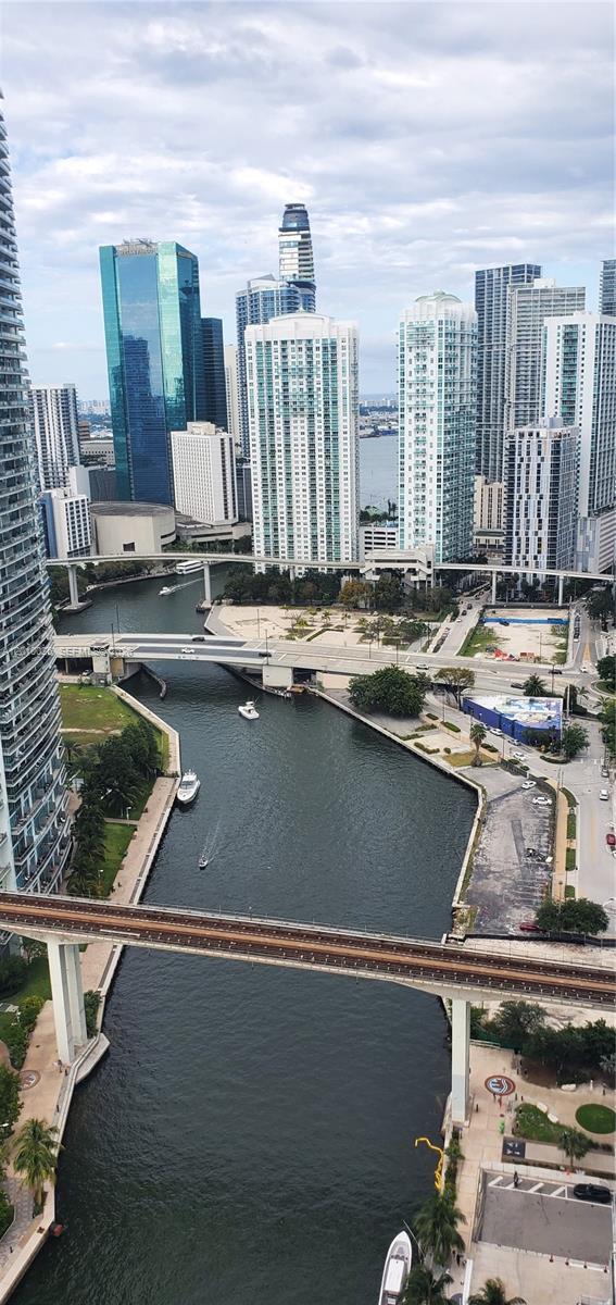 image Latitude on the River3