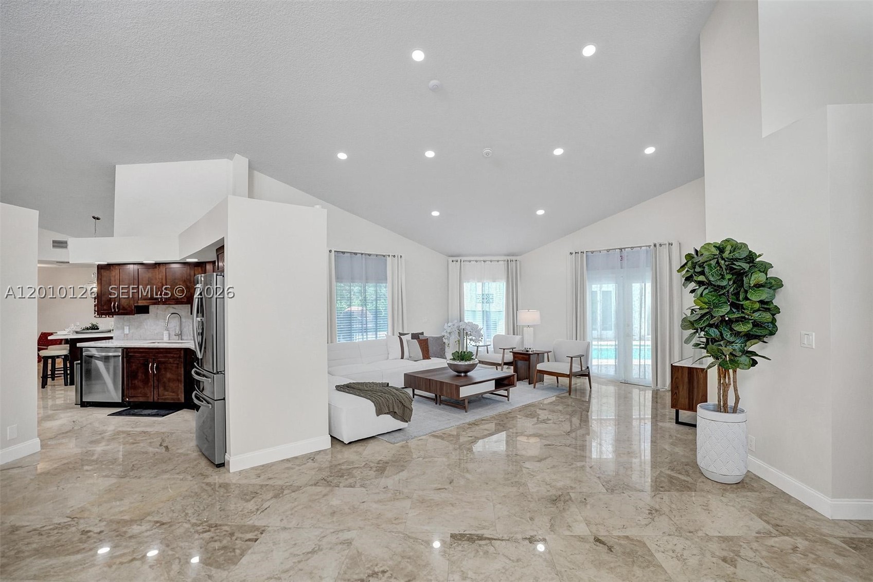 16301 SW 62nd St Southwest Ranches, FL 33331