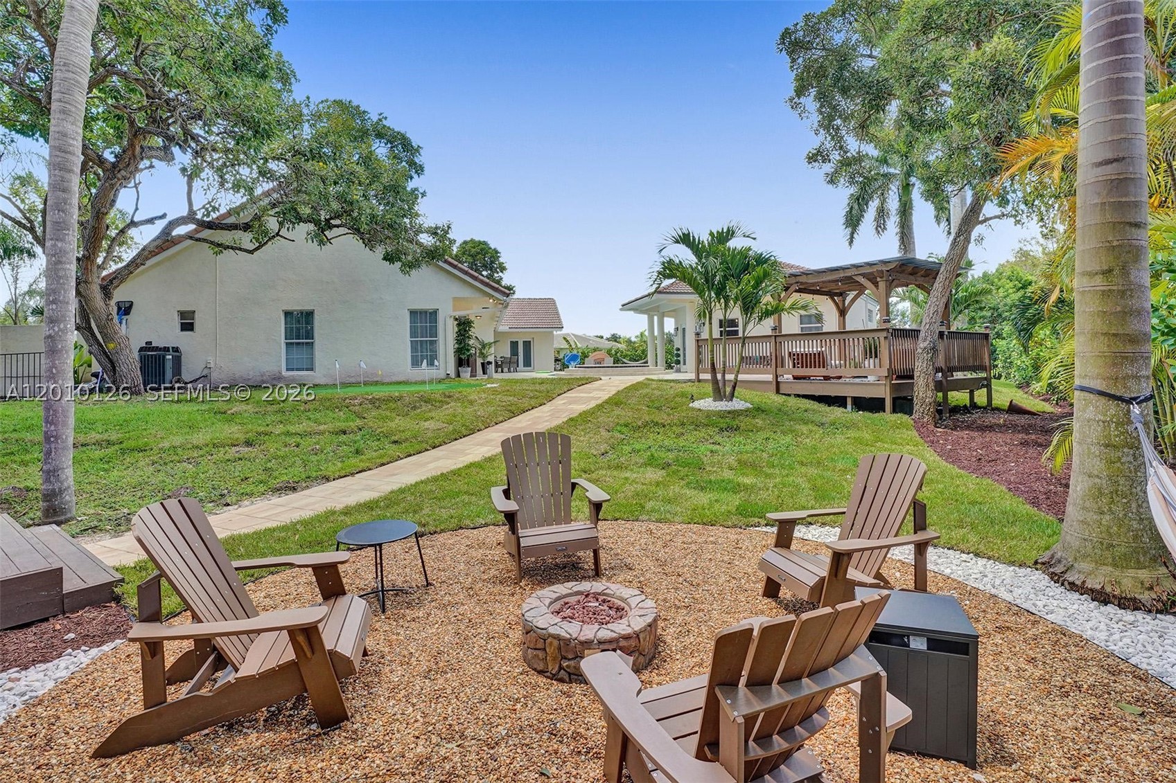 16301 SW 62nd St Southwest Ranches, FL 33331