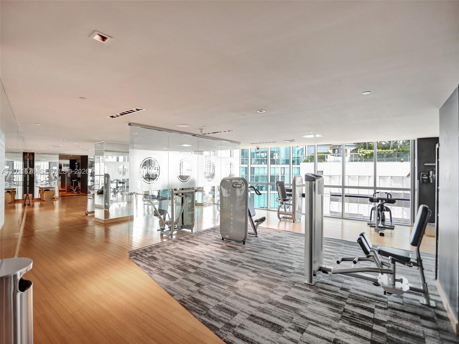 900 Biscayne Blvd #5510 Miami, FL 33132