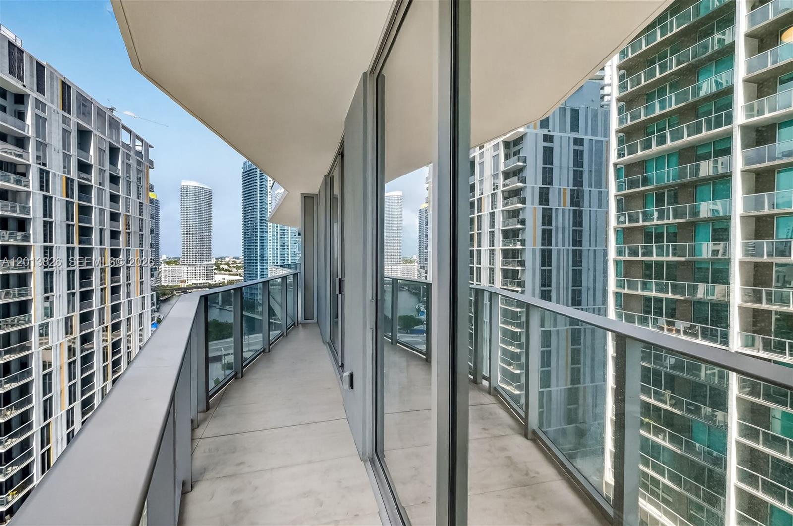 image Viceroy Brickell Residences24