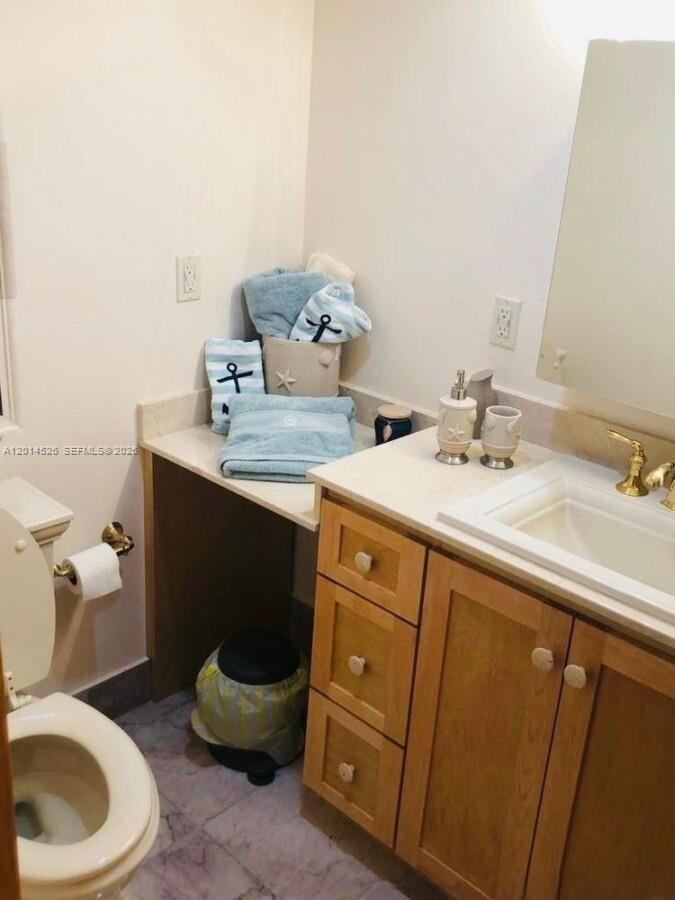 2780 NE 183rd St #PH01 Aventura, FL 33160