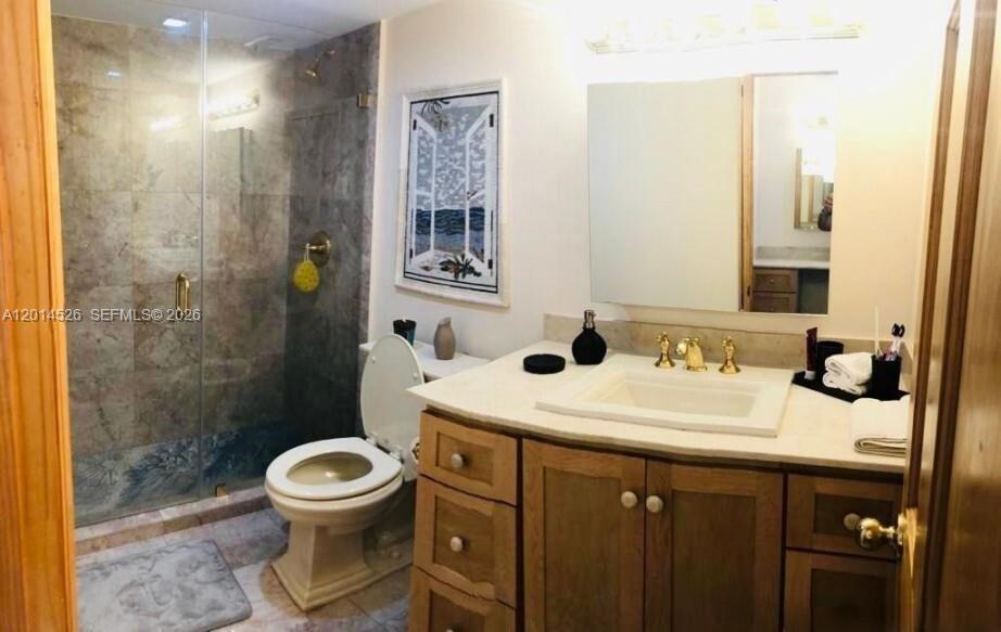 2780 NE 183rd St #PH01 Aventura, FL 33160