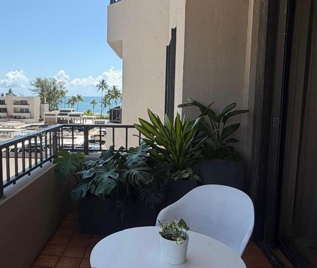 201 Crandon Blvd #424 Key Biscayne, FL 33149