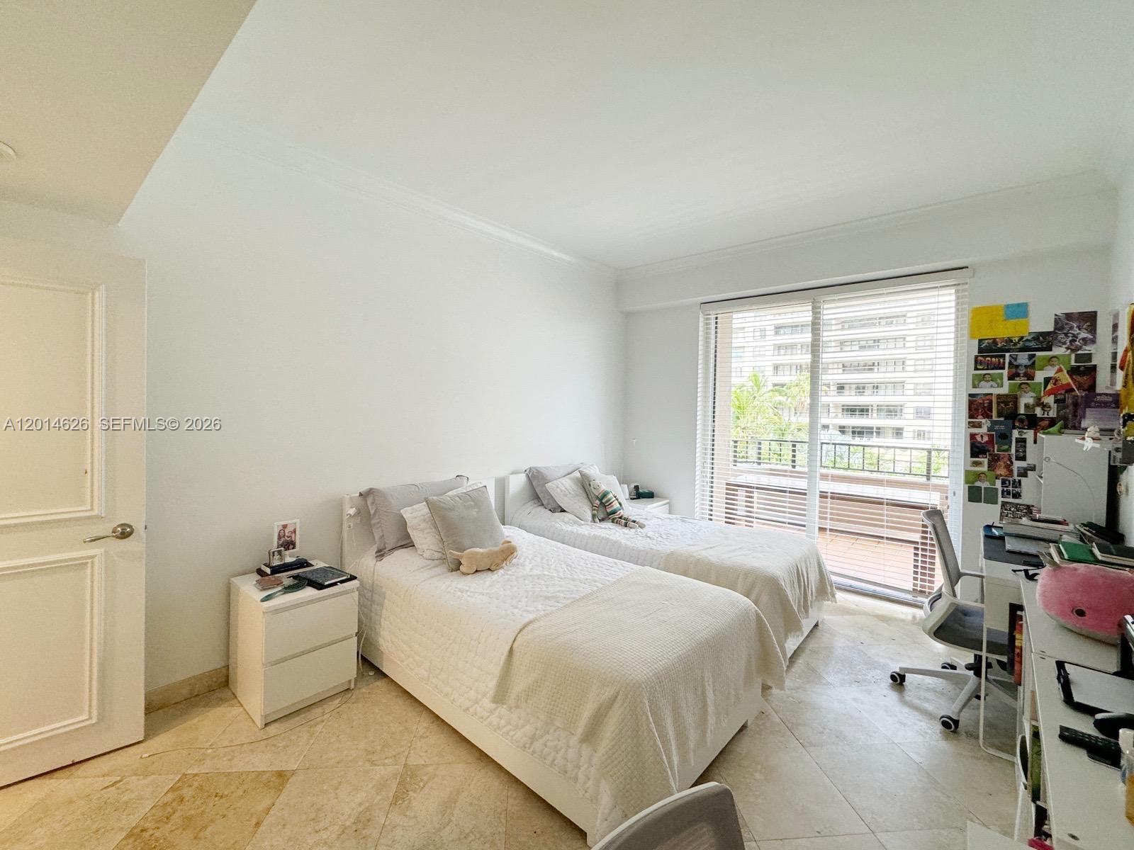 201 Crandon Blvd #424 Key Biscayne, FL 33149