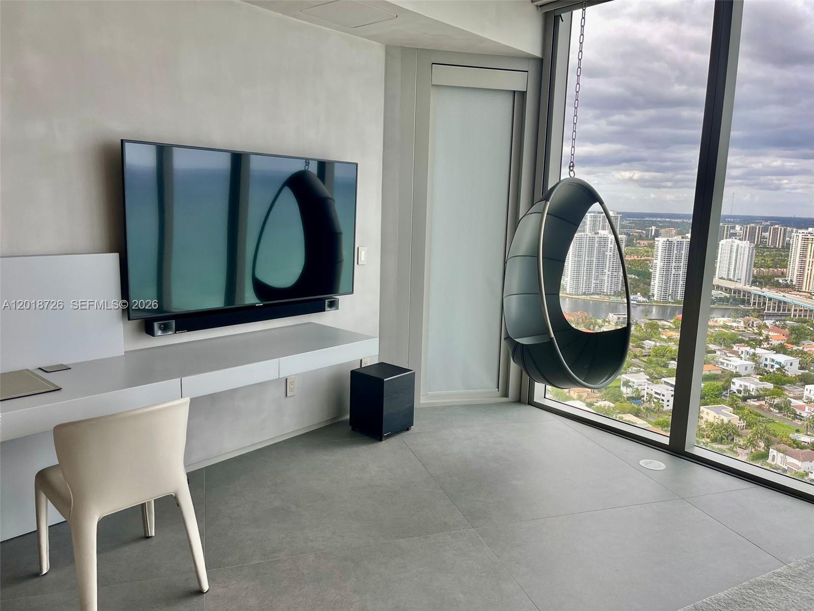 18555 Collins Ave #3705 Sunny Isles Beach, FL 33160
