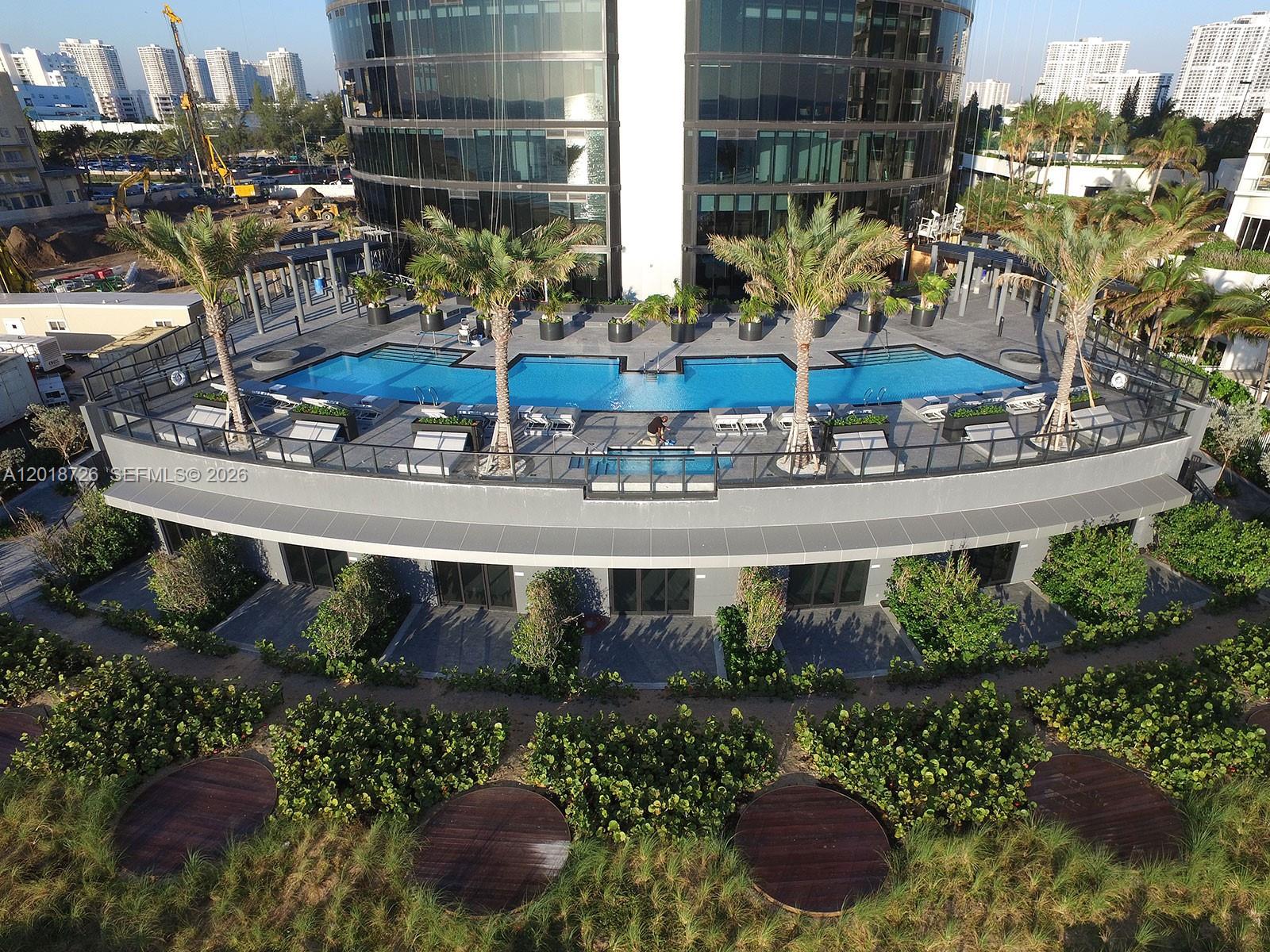18555 Collins Ave #3705 Sunny Isles Beach, FL 33160