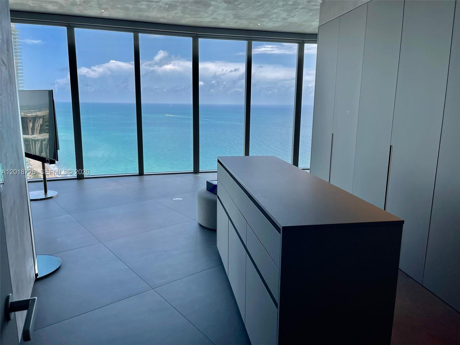 18555 Collins Ave #3705 Sunny Isles Beach, FL 33160