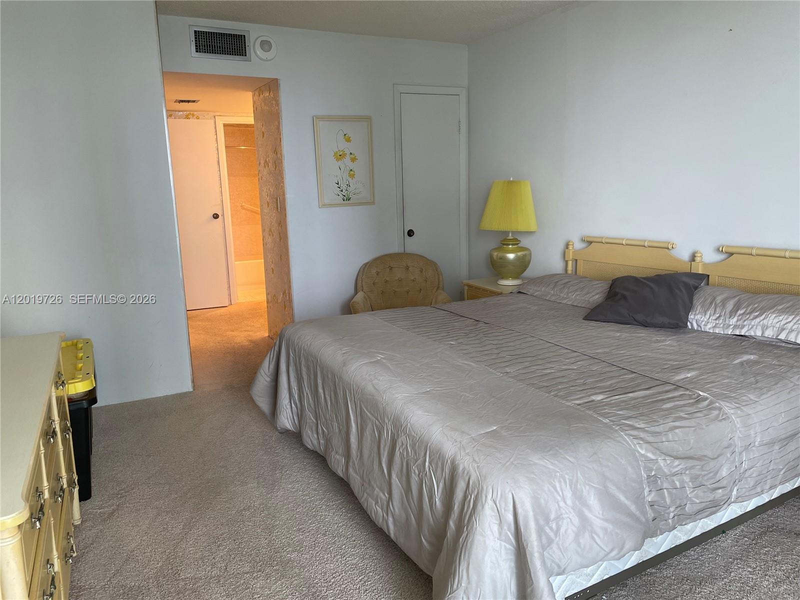 image Arlen House East9