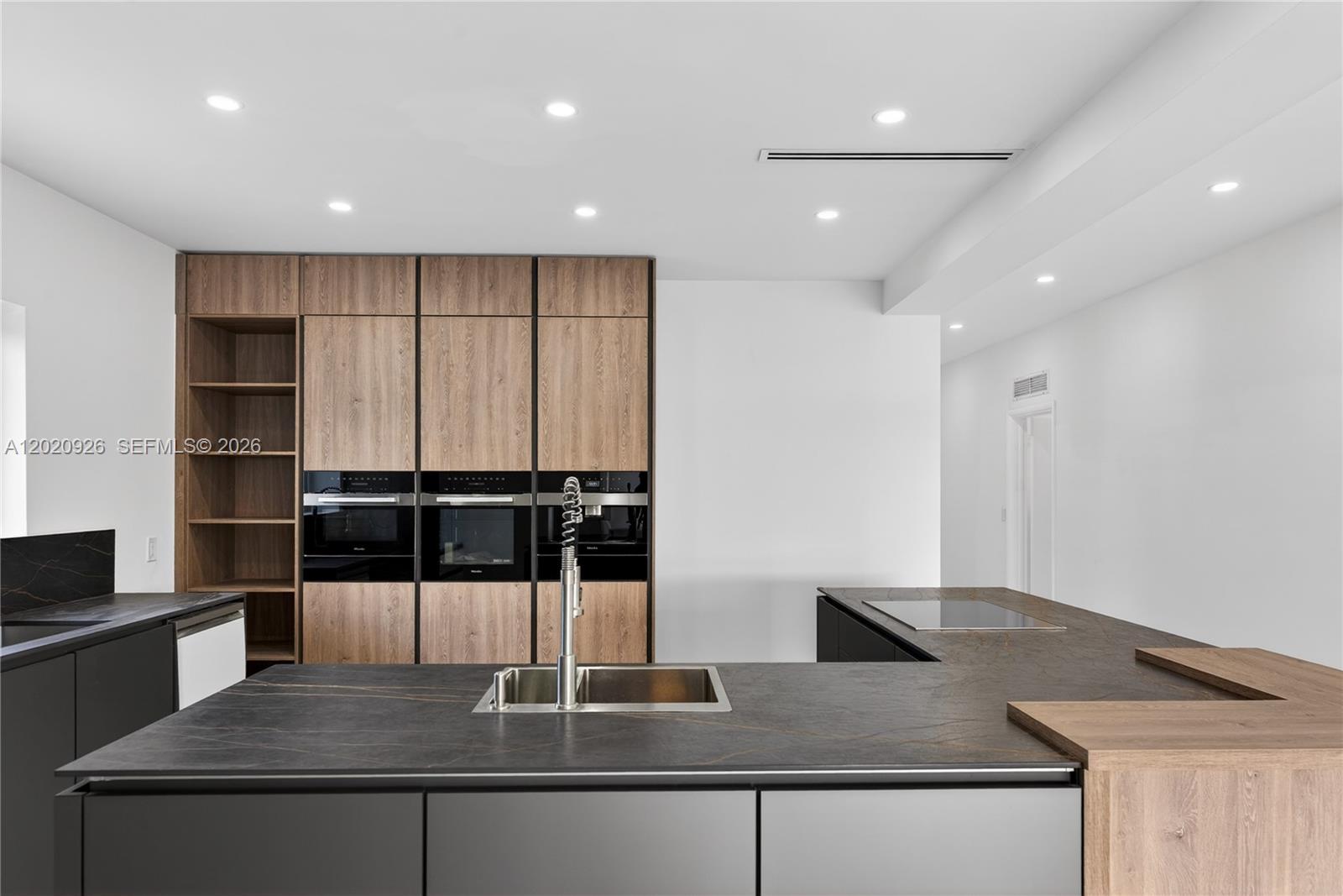 1101 S Shore Dr #1 Miami Beach, FL 33141