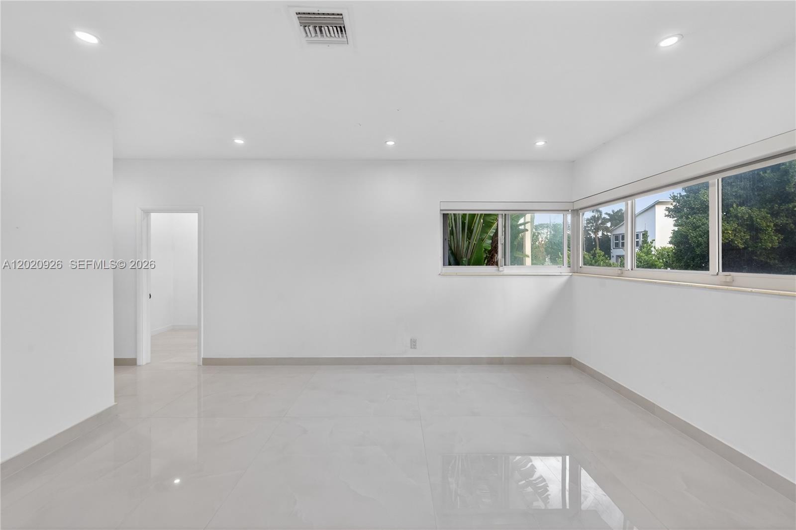 1101 S Shore Dr #1 Miami Beach, FL 33141