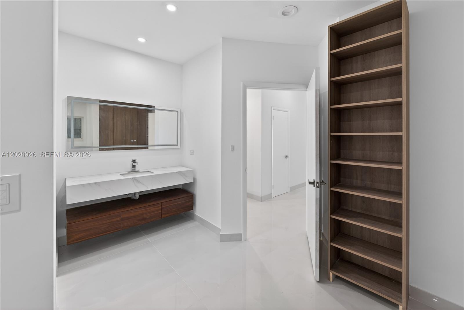 1101 S Shore Dr #1 Miami Beach, FL 33141