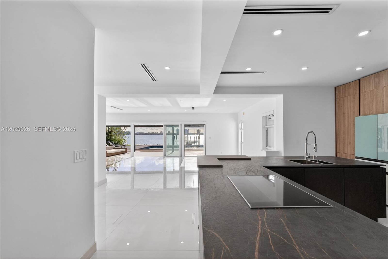 1101 S Shore Dr #1 Miami Beach, FL 33141