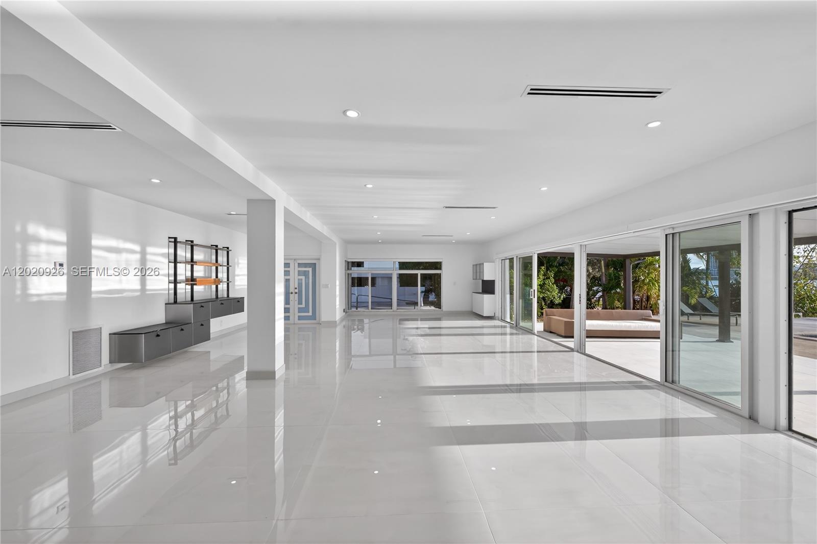 1101 S Shore Dr #1 Miami Beach, FL 33141