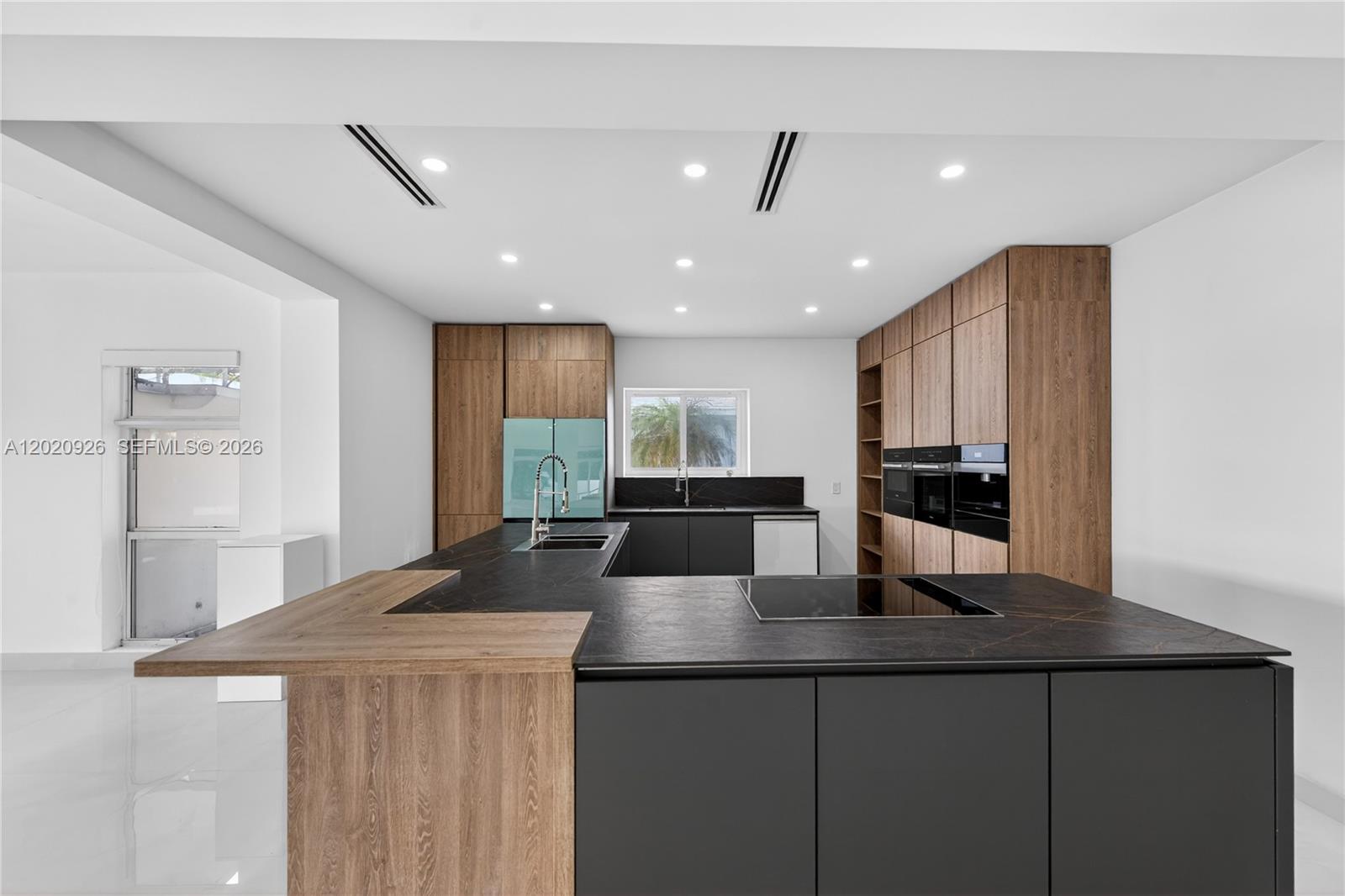 1101 S Shore Dr #1 Miami Beach, FL 33141