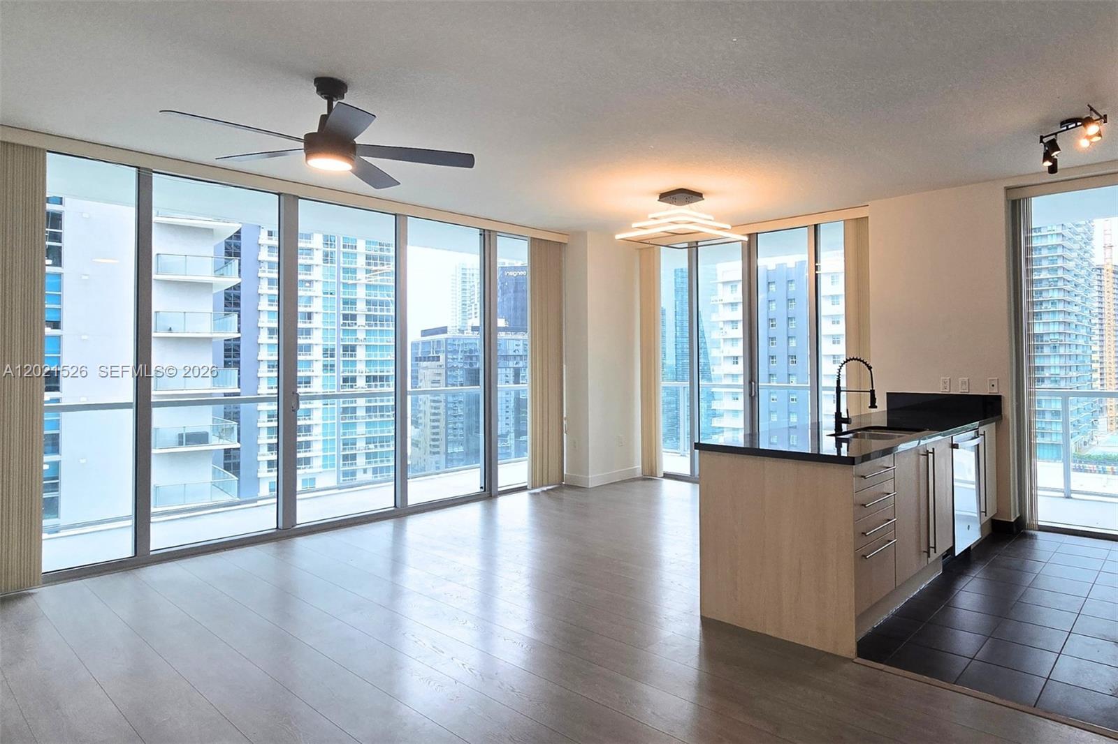 image Axis on Brickell North32