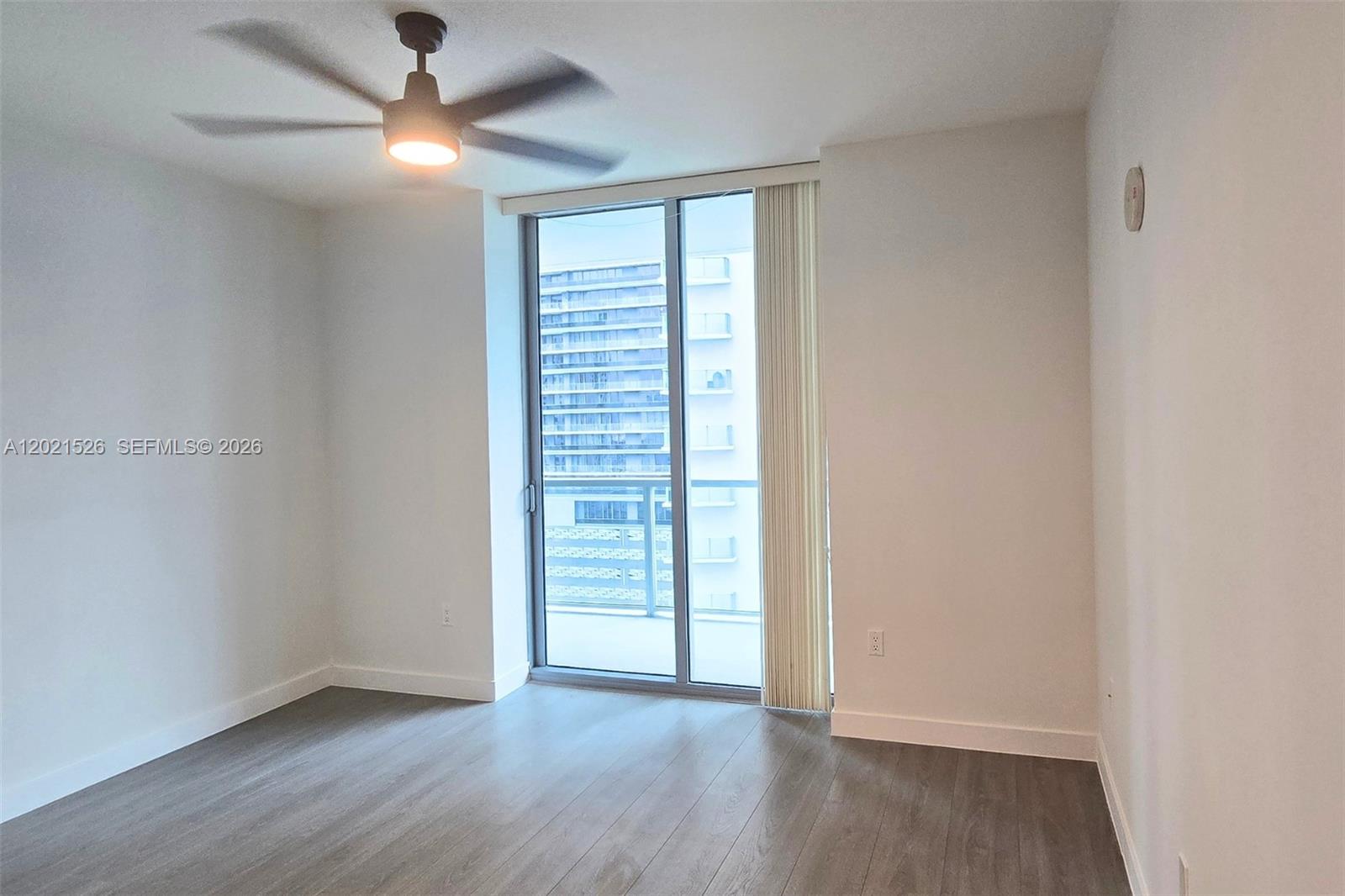 image Axis on Brickell North44