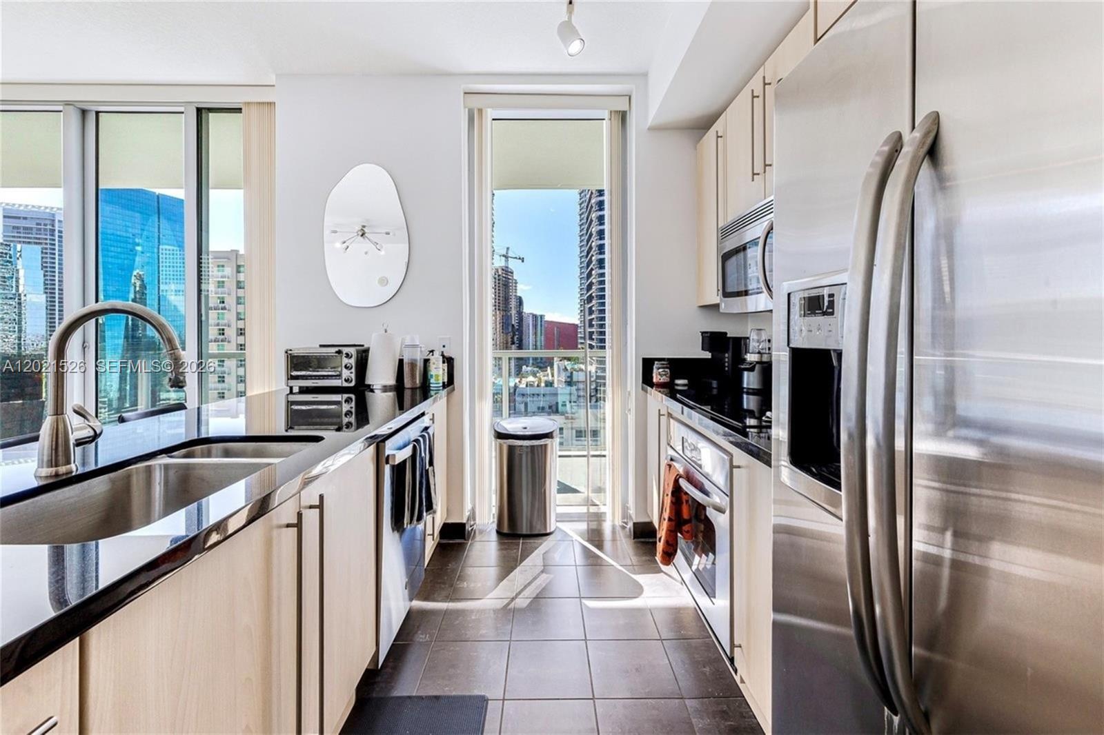 image Axis on Brickell North5