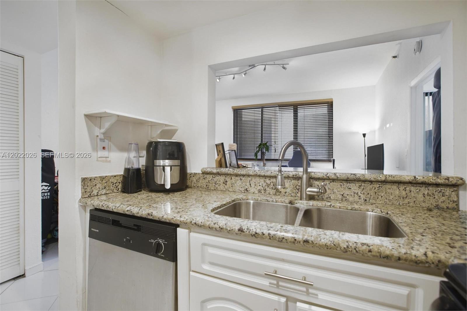 image Brickell Key Two7